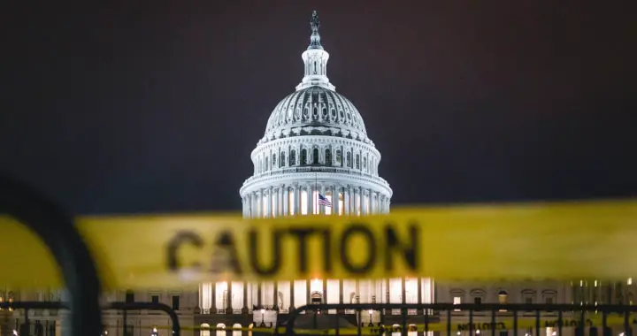 Pros and Cons of U.S. Debt Ceiling: Purpose and Criticisms