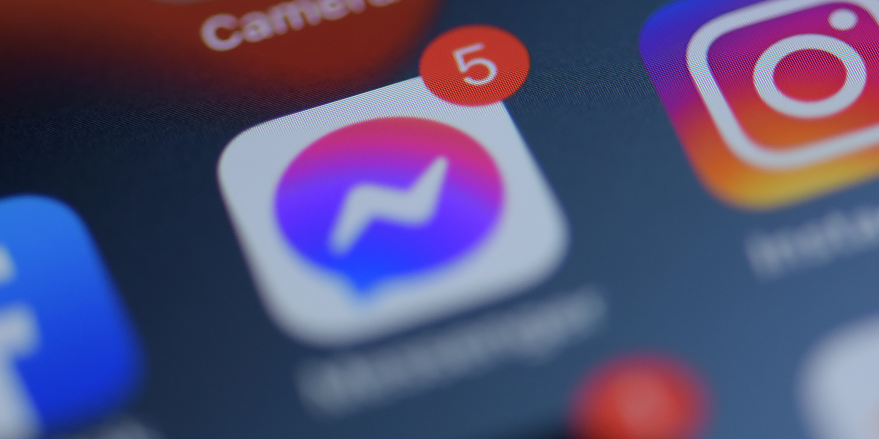 Advantages and Disadvantages of Facebook Messenger Profolus