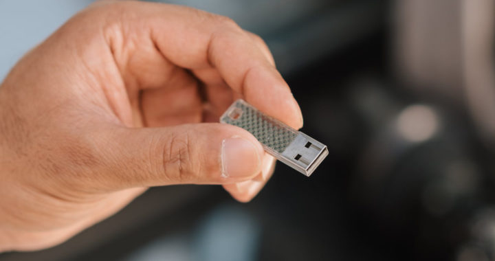 USB Flash Drive: Advantages and Disadvantages