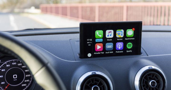 Advantages and Disadvantages of Apple CarPlay