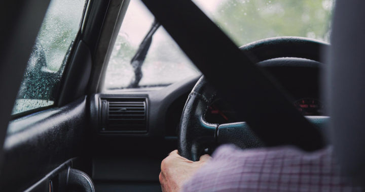 Apple CarPlay vs Android Auto: Which One is Better?